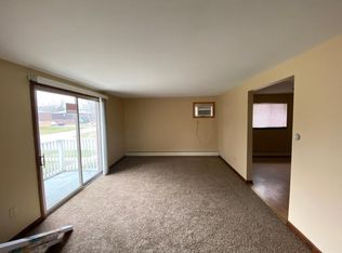 298 Robert Dr #2, North Tonawanda, NY 14120