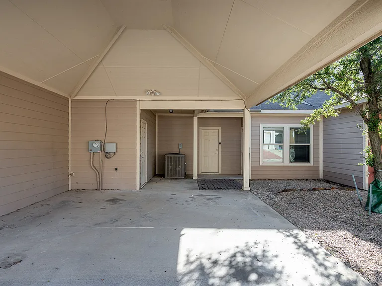 5509 Soledad Dr — Photo 26