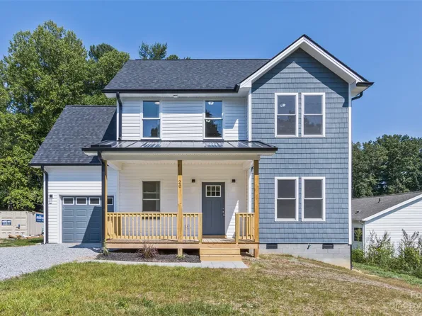 20 Resa Darity Ln, East Flat Rock, NC 28726