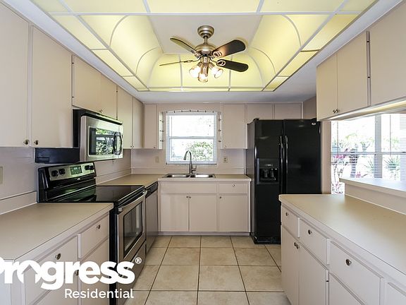 5th image of 5556 Colonial Oaks Blvd