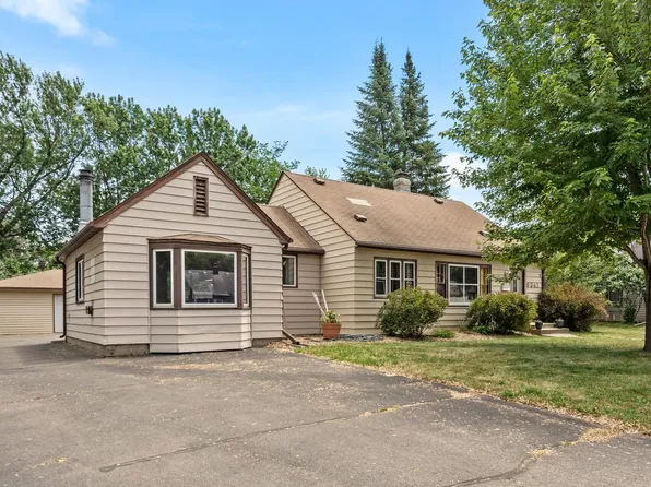8341 Nicollet Ave S, Bloomington, MN 55420