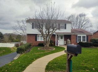 9222 Wedgewood Dr, Pittsburgh, PA