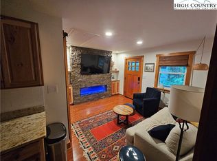 81 Larch Ln, Newland, NC 28657