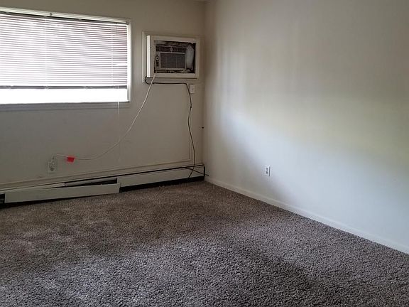 Living Room_01102020