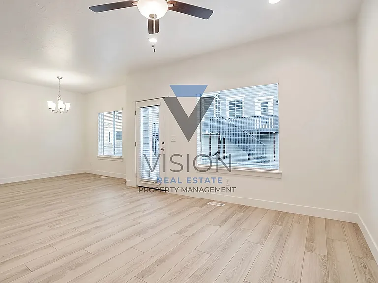 7243 N Silver Spring Way — Photo 12