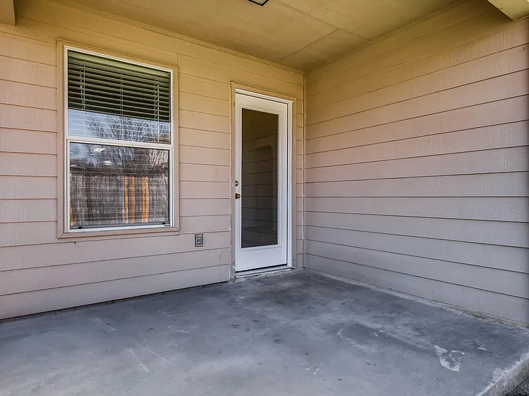 3827 Ponderosa Bnd — Photo 26