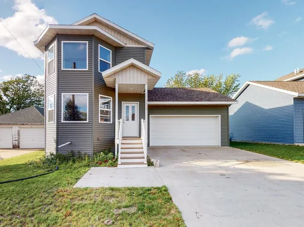 206 W Main St, Dodge Center, MN 55927