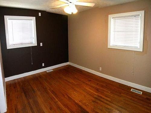 5th image of 7536 Southfield Dr