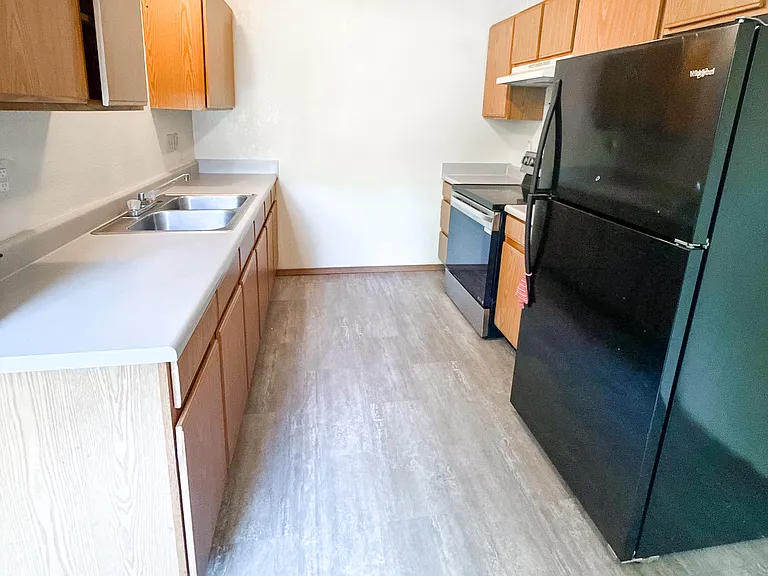 829 S Morgan St #B — Photo 2