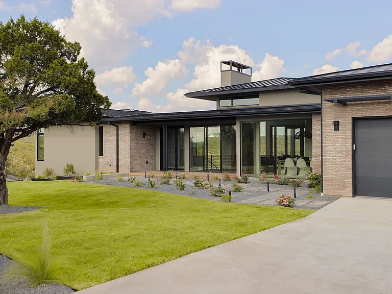 4315 City Park Rd — Photo 5