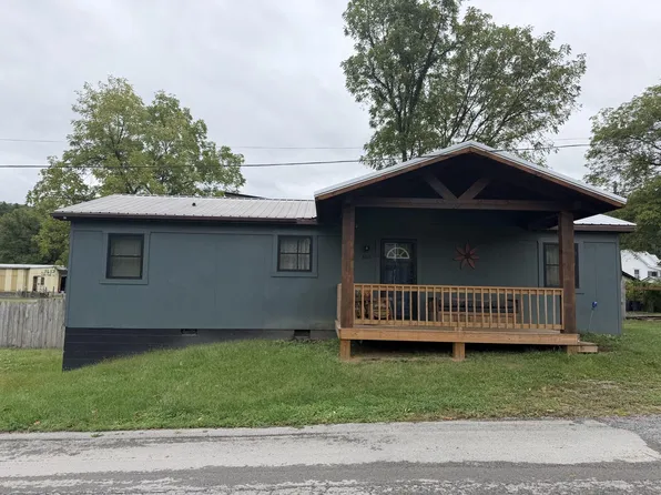 105 7th St, Marlinton, WV 24954