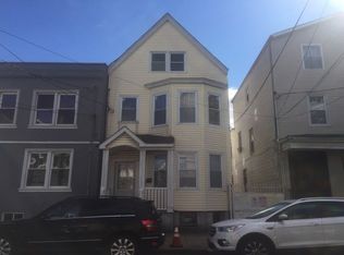 67 Ann St, Newark, NJ 07105