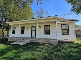 410 W Dallas St, Hutchins, TX 75141