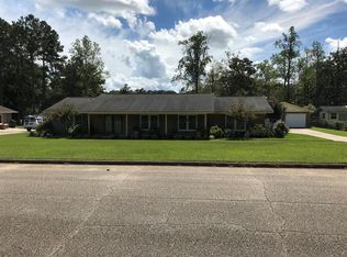 300 Greenbriar Dr, Dothan, AL 36301