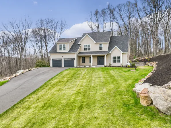 6 Tottenham Court, Wolcott, CT 06716