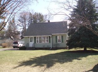 1686 Lark Ave, Saint Paul, MN 55109