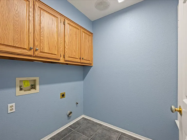 1116 Earl A Rodkey Dr — Photo 20