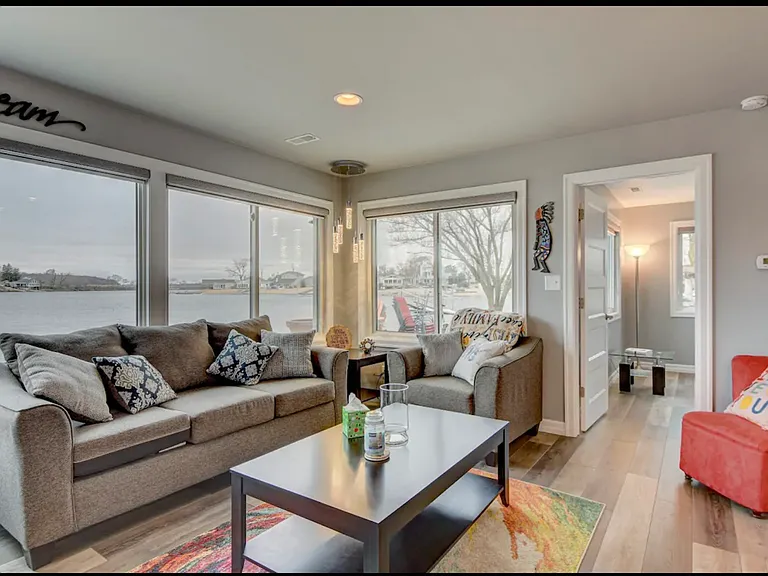 17316 Iris Cir — Photo 8