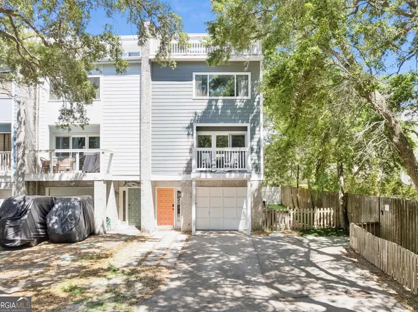 1313 Beachview Dr, Saint Simons Island, GA 31522