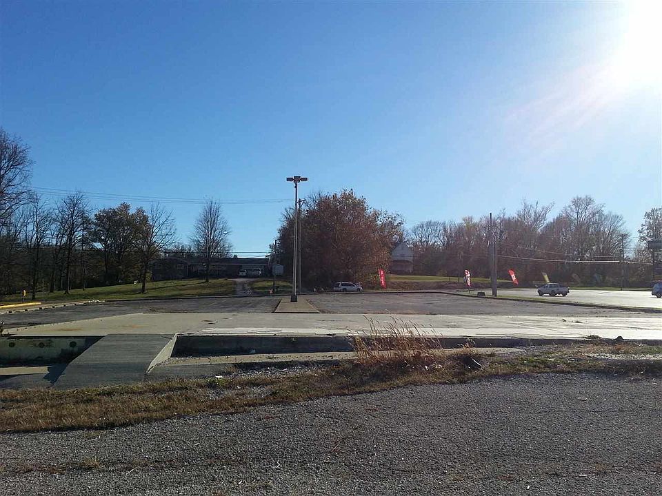 1st image of 808 W National Hwy