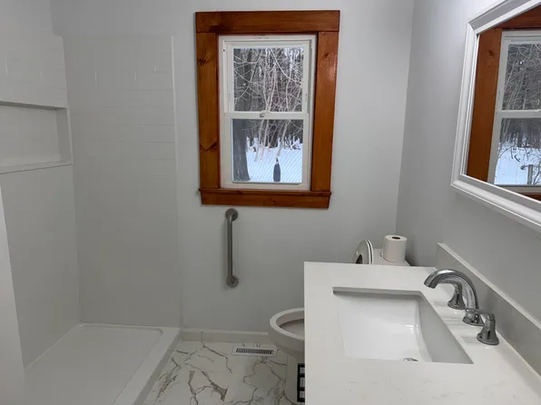 79 Talbot Rd, Springfield, MA 01119