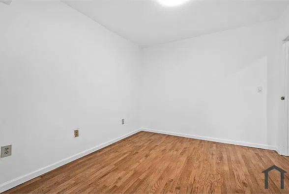 2 bed, 1000 sqft, $3,000 — Photo 2