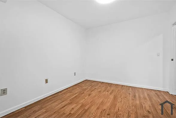 1398 Fulton Ave #3 — Photo 2