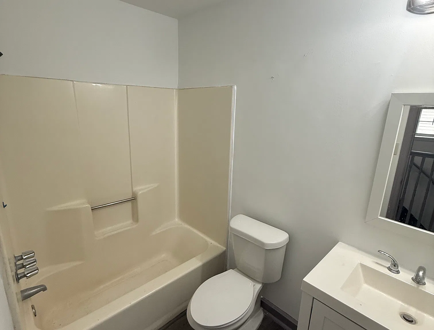 1 bed, 725 sqft, $1,200 — Photo 4