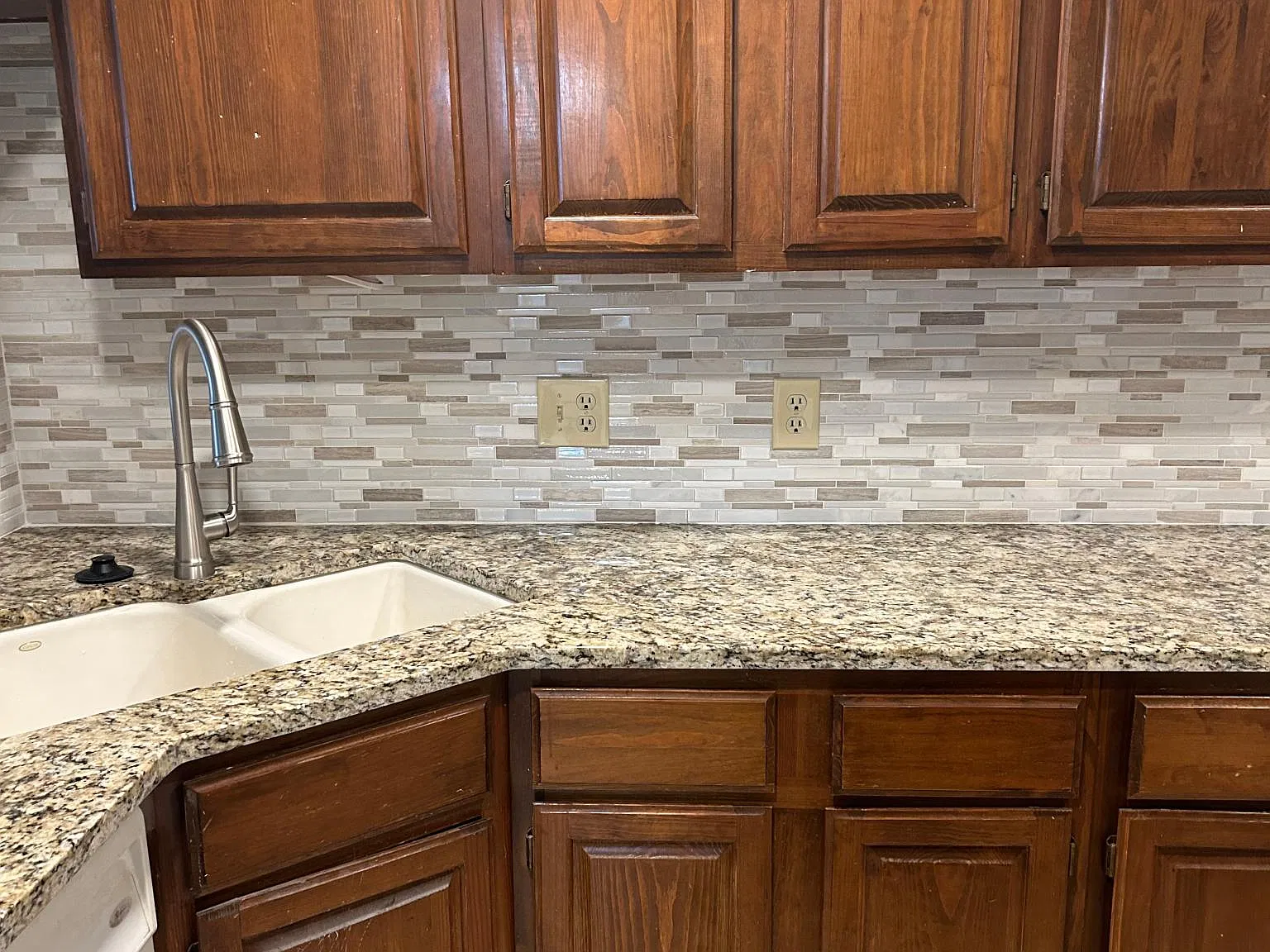 2 bed, 1125 sqft, $1,400 — Photo 3