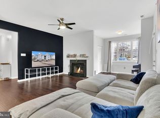 604 Moonglow Rd APT 104, Odenton, MD 21113