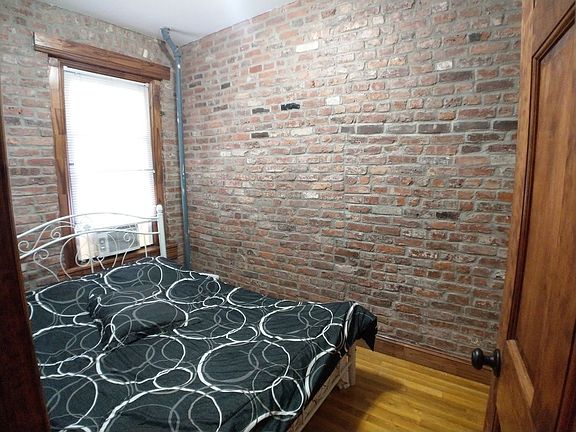5th image of 424 E 13th St #C3