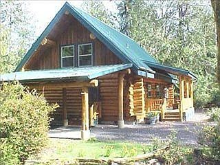 2nd image of 427 E Pointes Dr E
