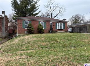 1526 Sanders Ln, Louisville, KY 40216