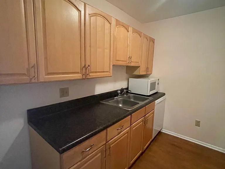 926 Lake Destiny Rd #G — Photo 9
