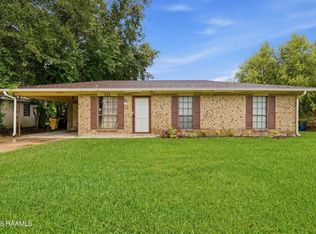 229 Auburn Dr, Carencro, LA 70520
