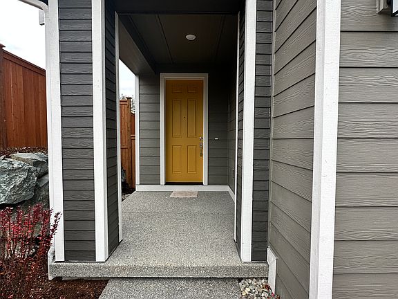 3rd image of 614 103rd Ave SE