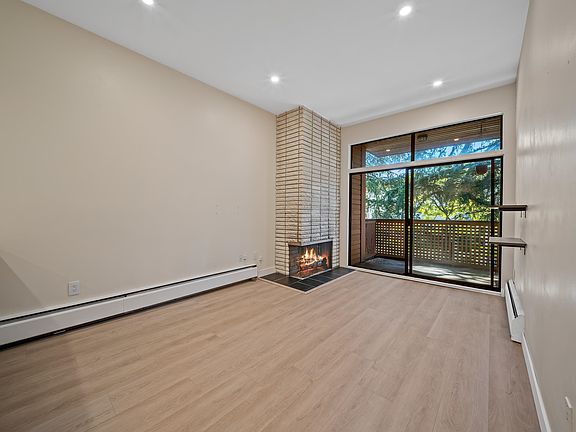 5th image of 2211 W 2nd Ave #402