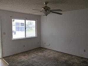 5th image of 4619 Kiowa Ln