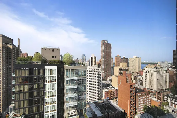 Sold by Corcoran | media 6