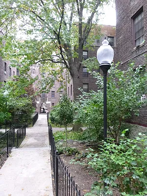 Rented by Bohemia Realty Group | media 7