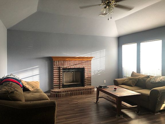 4th image of 13871 S Poplar Pl E