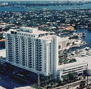 1st image of 13499 Biscayne Blvd APT 714