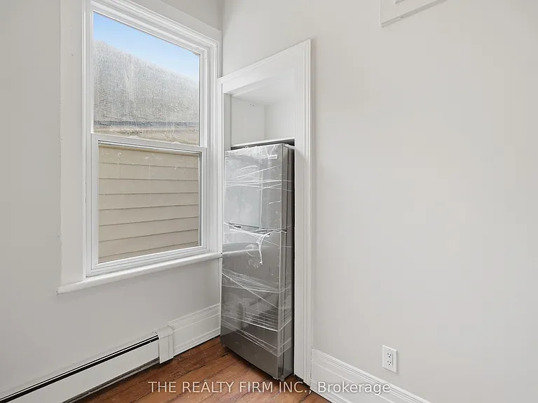 22 Victor St #2 — Photo 7