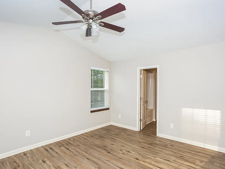 338 Olde North Church Dr — Photo 11