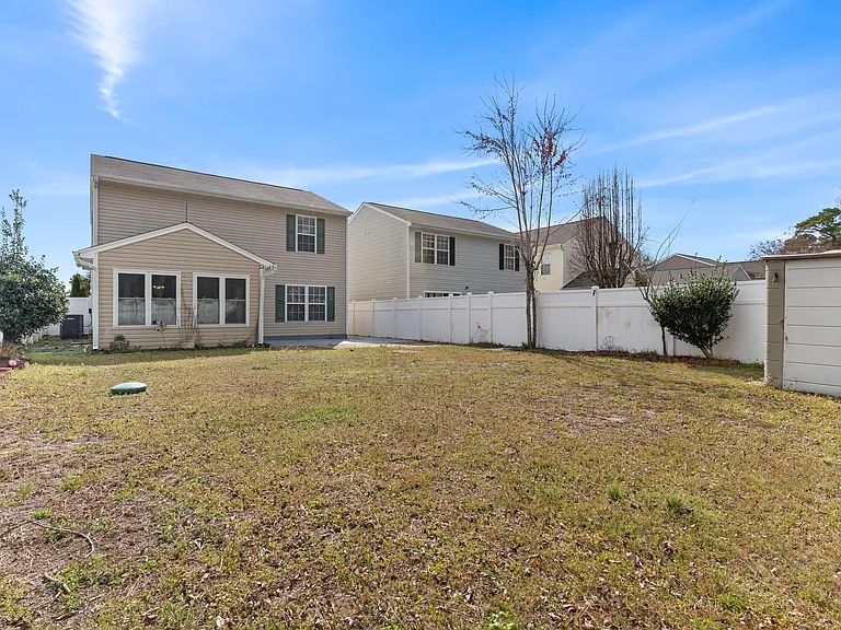 908 Silvercrest Dr — Photo 29