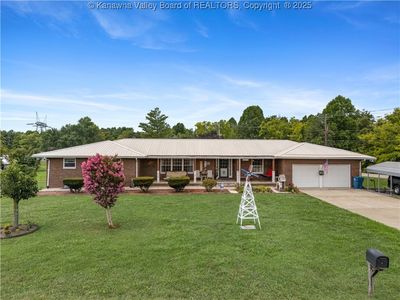 12 Charity Ln, Culloden, WV, 25510