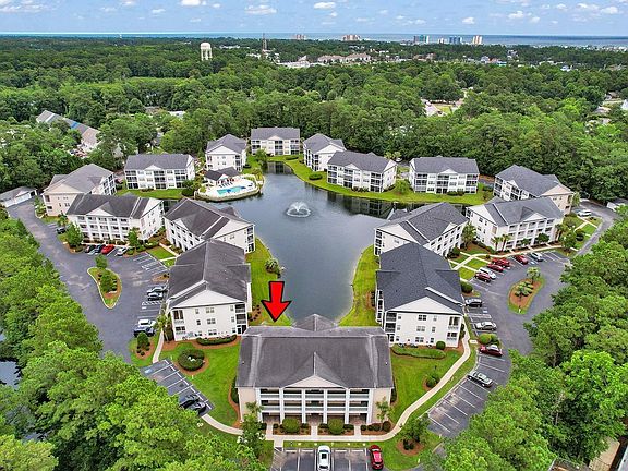 2nd image of 631 Woodmoor #301