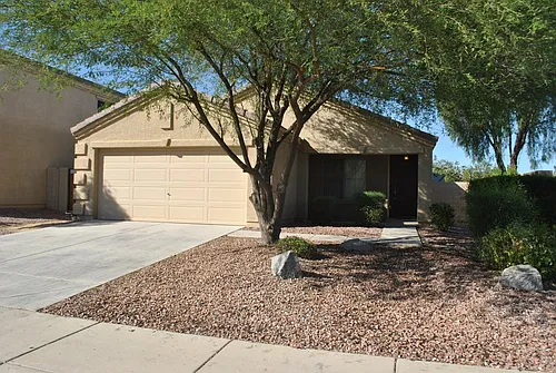17552 W Watson Ln Photo 1