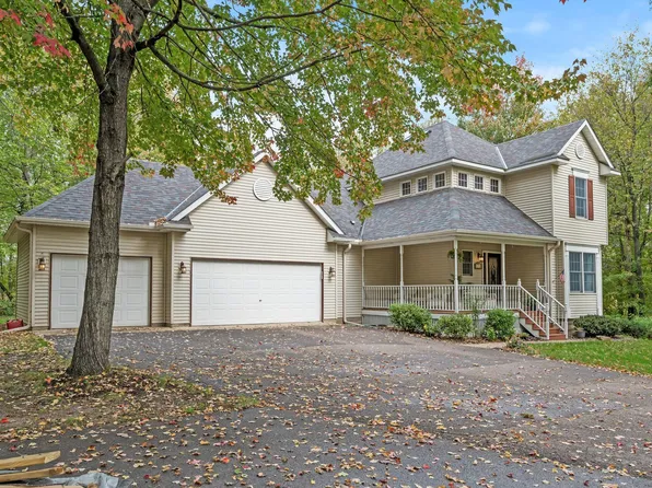 5480 Fernwood Trl, North Branch, MN 55056