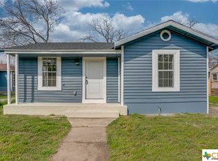 211 Burcham Ave, San Antonio, TX 78221